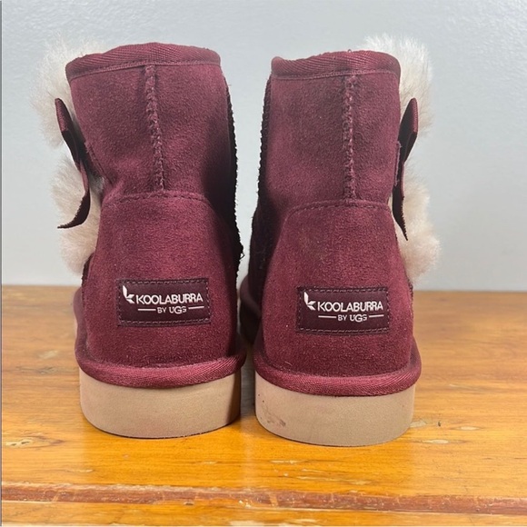 Koolaburra by UGG burgundy suede boots - Picture 4 of 6